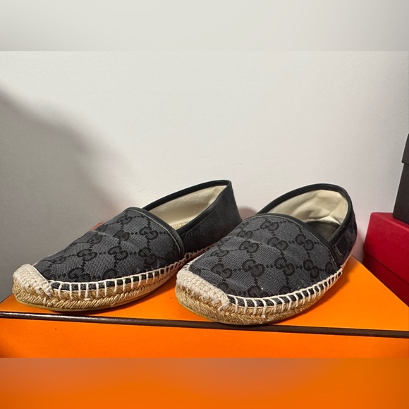 Gucci flats - Picture 3 of 3